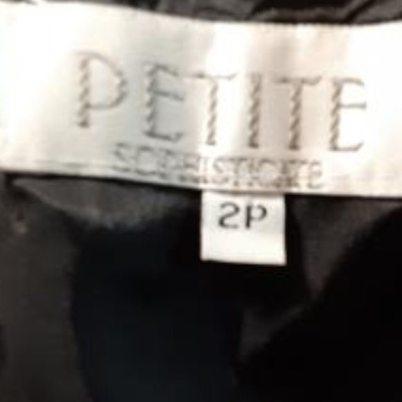 Petite Sophisticate Black with Gold and White Vest - Picture 7 of 8